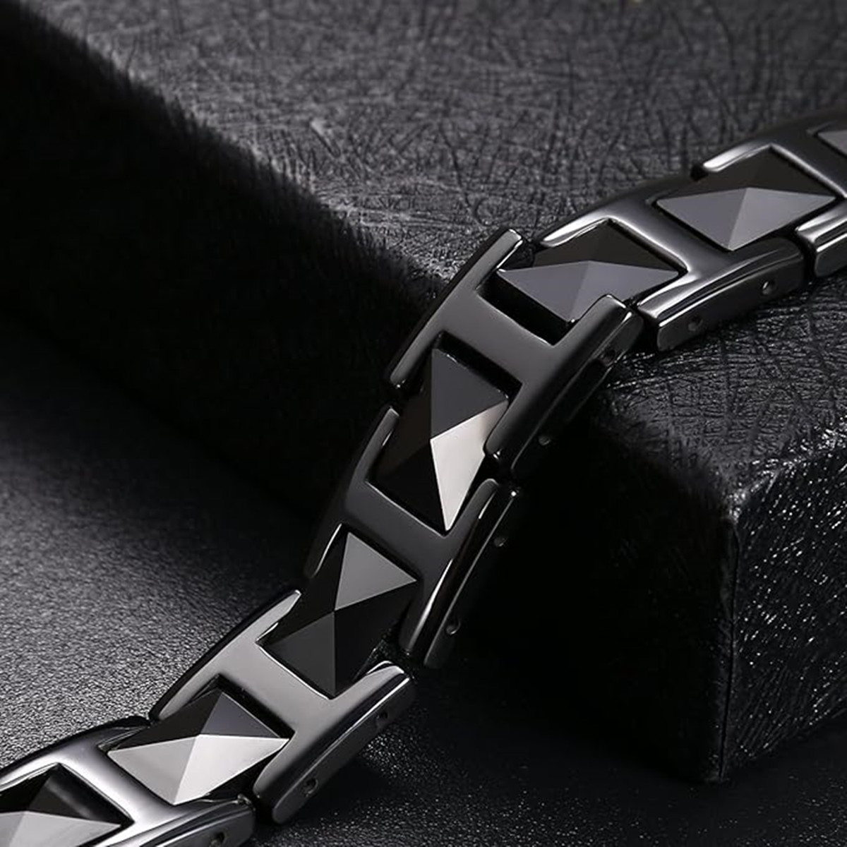Pyramid Black Ceramic Couple E - Meditation Headband Eeg recensie en prijs